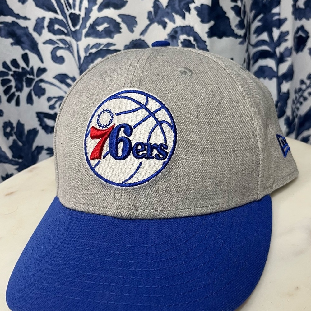 New Era 76ers Gray and Blue Cap